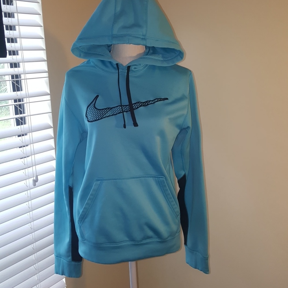 Nike Therma fit hoodie